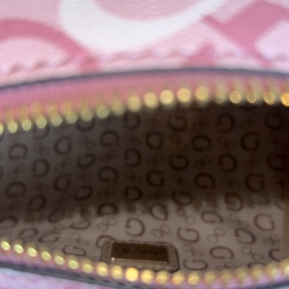 Guess Pink‎ and White Satchel with Gold Accents - Picture 13 of 16